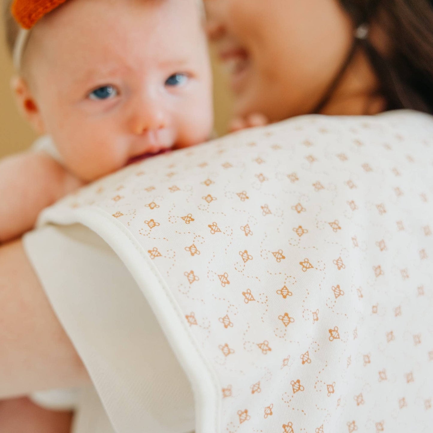 Premium Burp Cloth - Bee's
