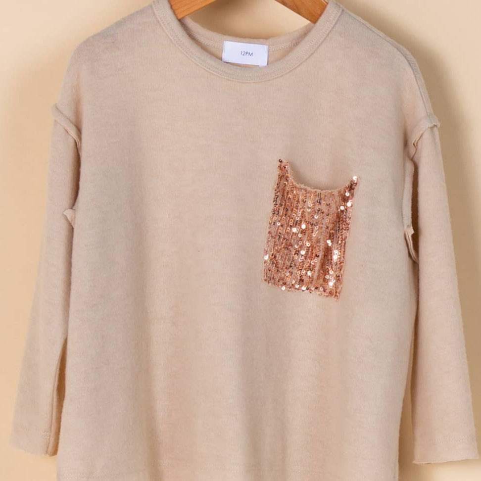SEQUIN POCKET HACCI BRUSHED KNIT TOP