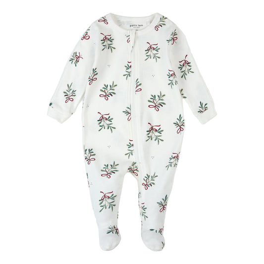Mistletoe Print on Off-White Sleeper