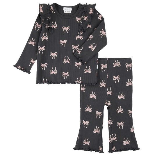 Bow Skates Ruffle Set flat lay