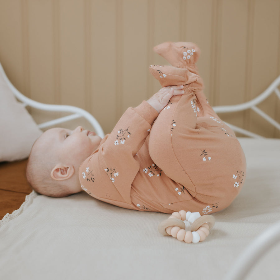 Baby Sleeper Knit: Shade of Light Pink
