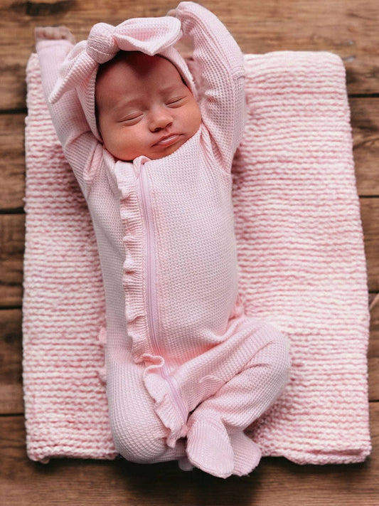 Organic Waffle 2-Way Zip Ruffle Footie - Blush