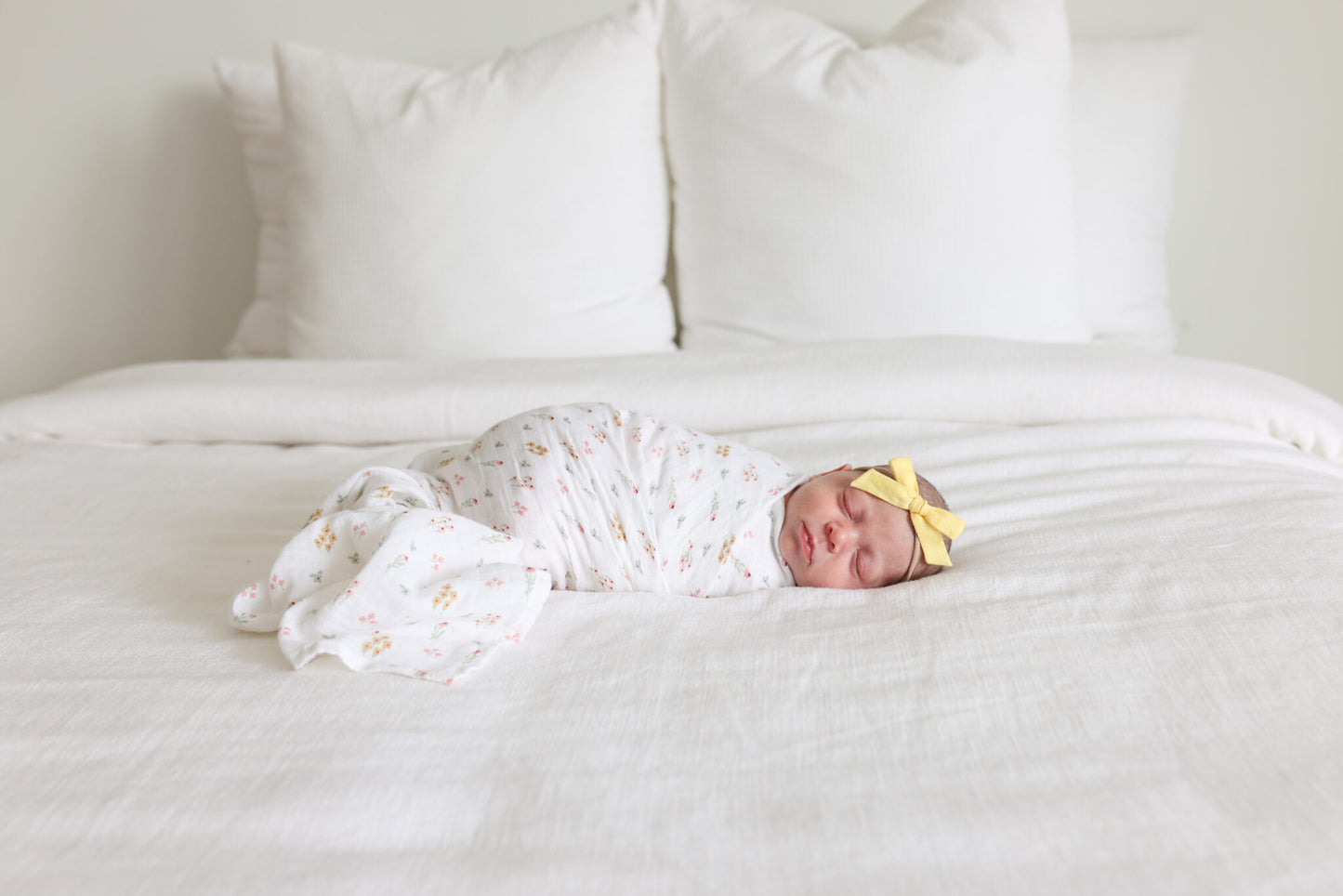 Lulujo Cotton Swaddles - Flowers