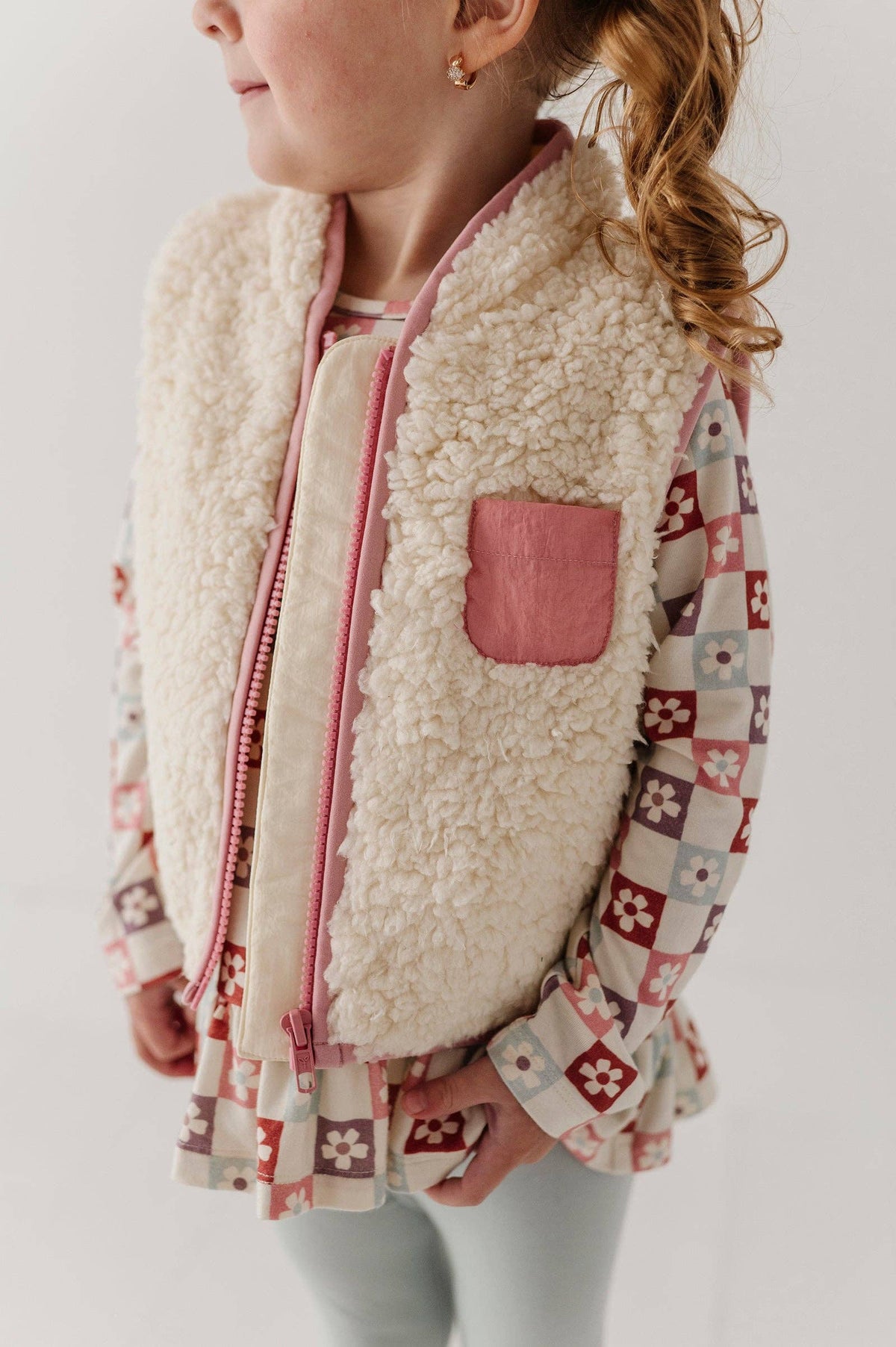 Cream & Rose Elegance Sherpa Zipper Vest