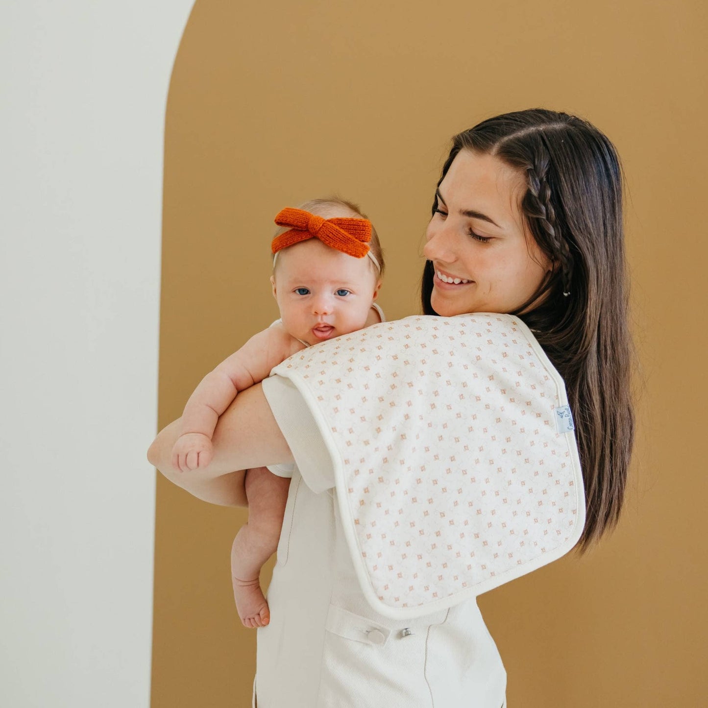 Premium Burp Cloth - Bee's