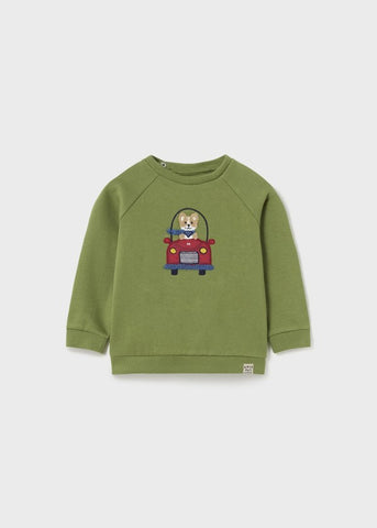 Hoodies & Sweaters