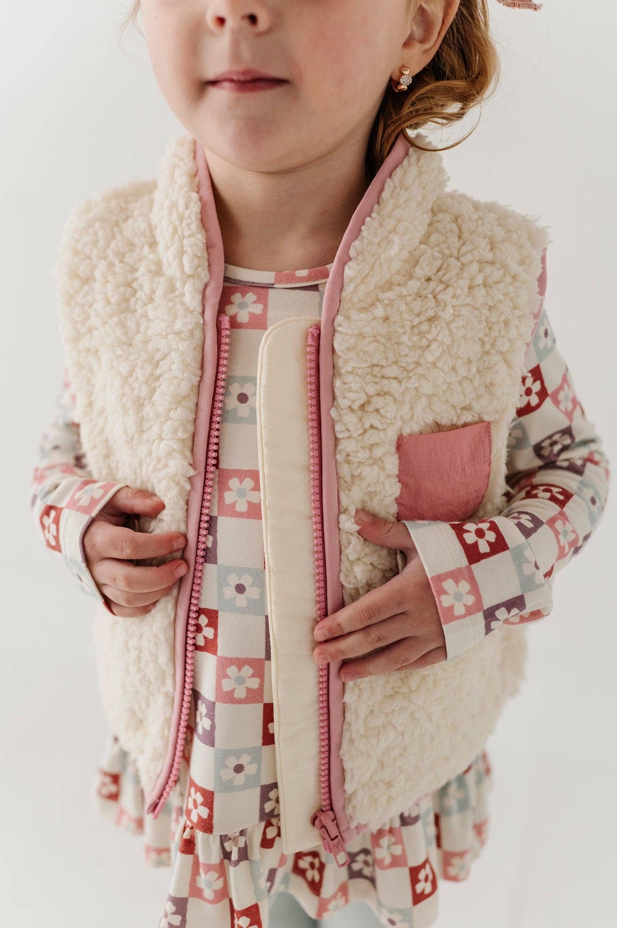 Cream & Rose Elegance Sherpa Zipper Vest