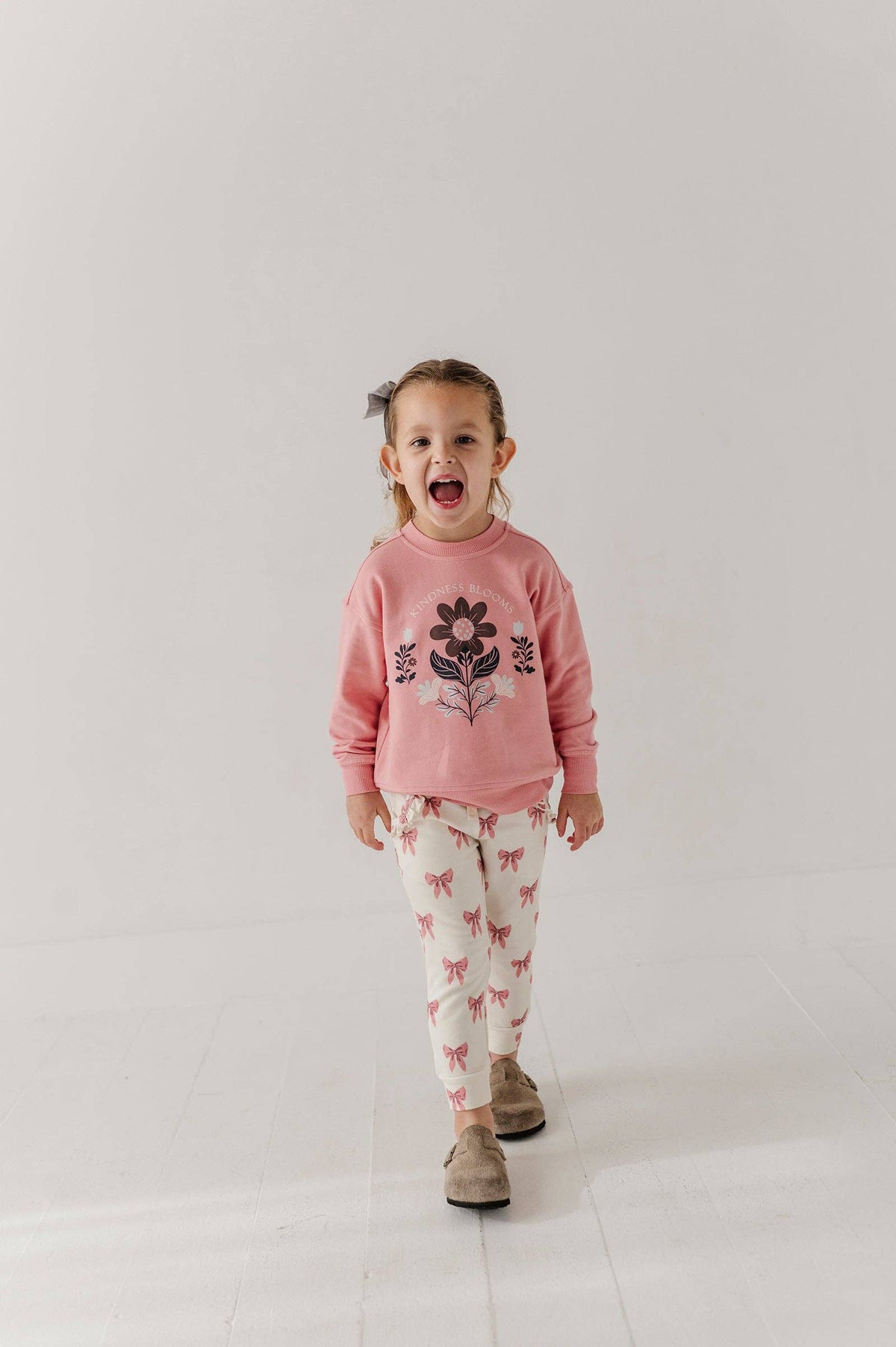 Rose Elegance Bows Bamboo Joggers