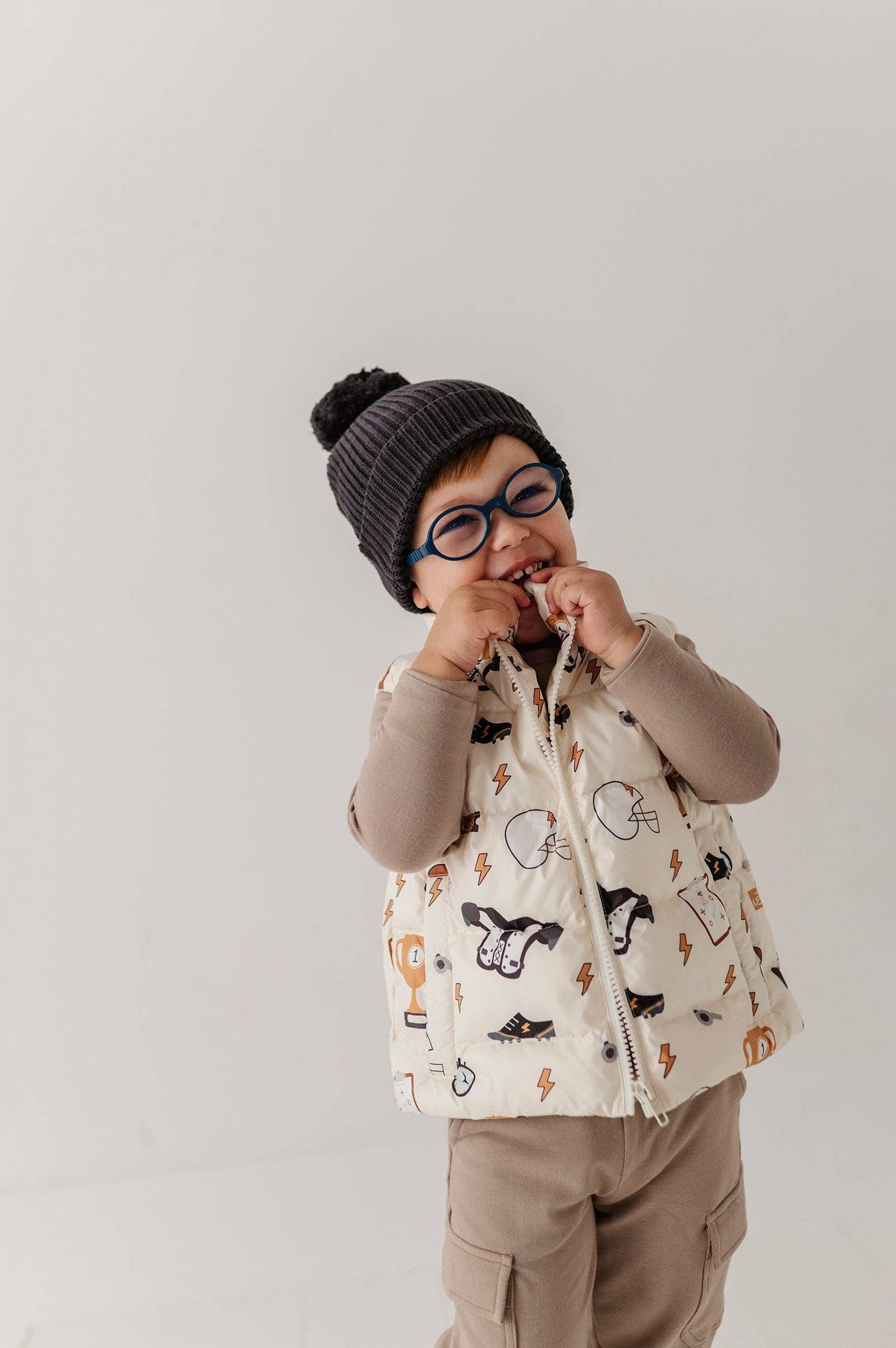 Charcoal Knit Pom Hat