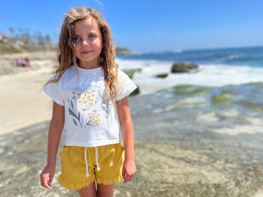 Brynlee Ruffle Shorts: Gold